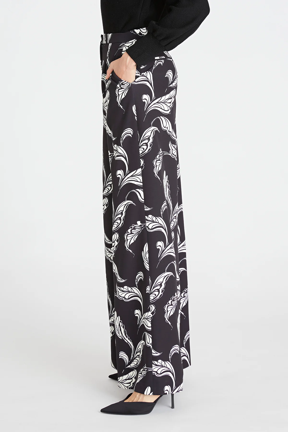 Rabia Wide Leg Pant - Image 4